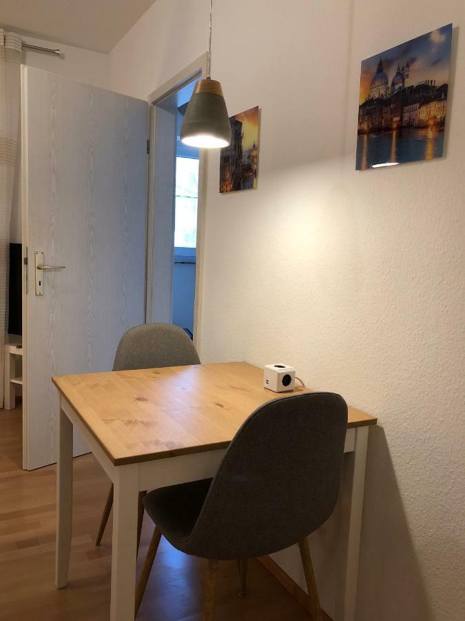 Bed & Kitchen Apartment Giessen Ngoại thất bức ảnh
