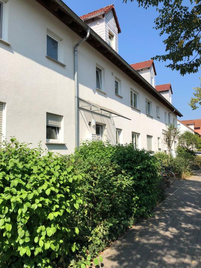 Bed & Kitchen Apartment Giessen Ngoại thất bức ảnh